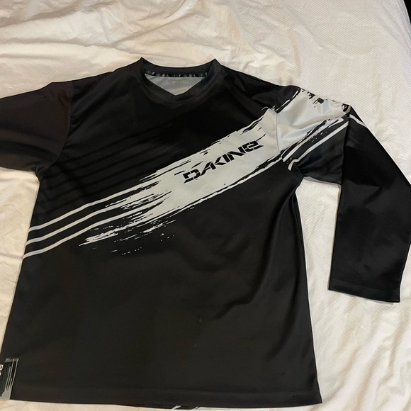 Dakine mountain bike jersey - Picture 2 of 5